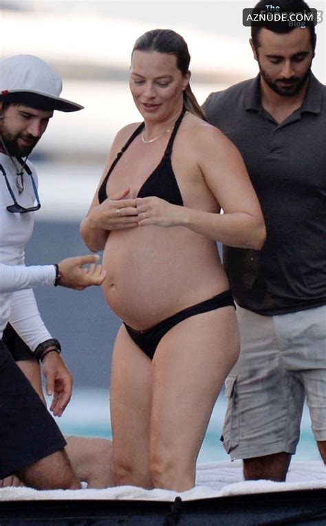 Margot Robbie Sexy Seen With Tom Ackerley Flaunting Her Hot Baby Bump And Bikini Body On