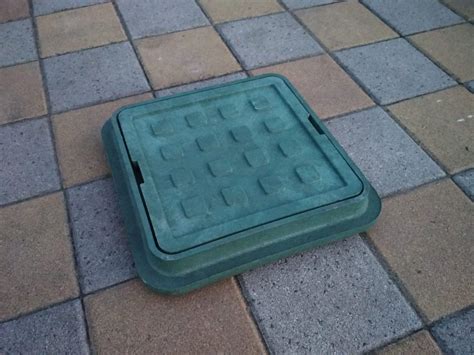 Люк канализационный полимерпесчаный квадратный малый зеленый 370*370 ...