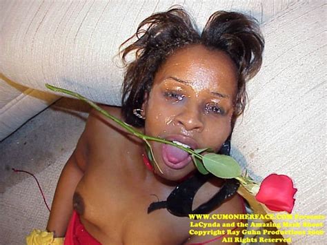 049 LaCynda And The Mask Cum Catcher 1148 Porn Pic