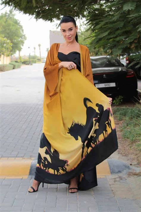 Arabic Dresses Online Abayas Kaftans Online Heracloset Abaya