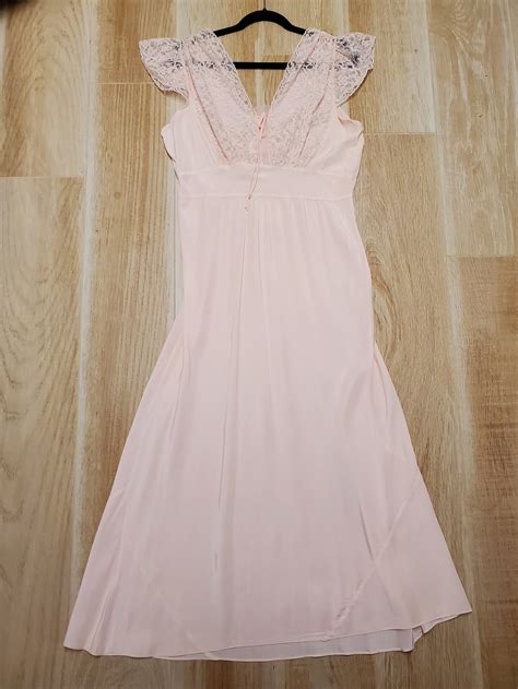 1930s Pink Nightgown Dress Lingerie Bias Gown Soft Silky Size Large Alencon French Lace At