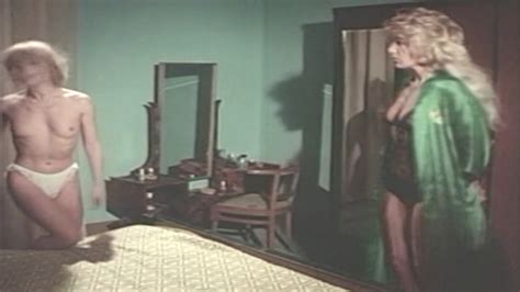 Naked Leda Simonetti In Hell Penitentiary