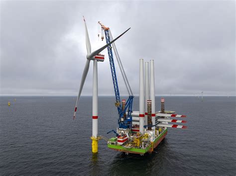 Evonik erhält Strom aus Offshore Windpark von RWE