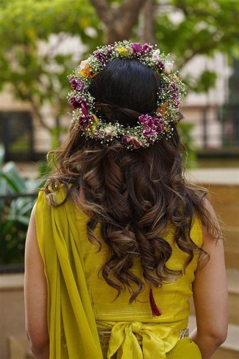 Floral Hair Accessories For Indian Bride Threads WeRIndia Floral