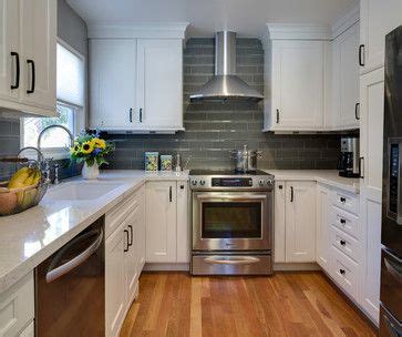 galley kitchen small kitchen design layout   galley layout