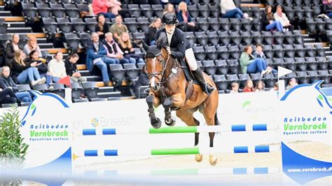 Agravis Cup in Oldenburg So läuft Waldbach Amateur Tour in der EWE Arena