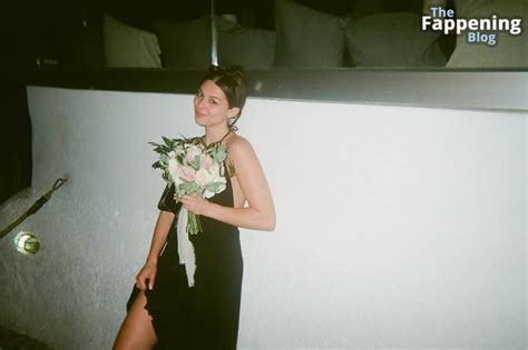 Kira Kosarin Kirakosarin Nude OnlyFans Photo The Fappening Plus