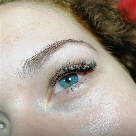 Изгиб л на ресницах фото как выглядит