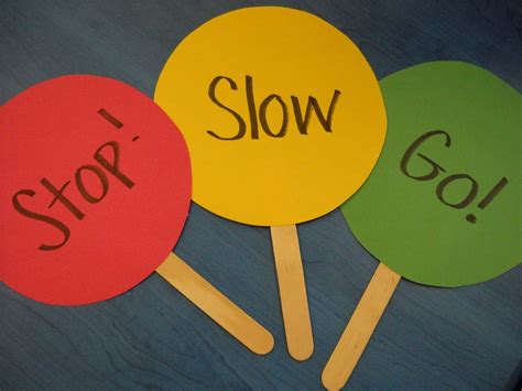 Traffic Light Diy Activity For Kids Toys R Us