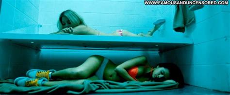 Selena Gomez Spring Breakers Police Bikini Orange Nude Hd Actress Selena Gomez Nude Club