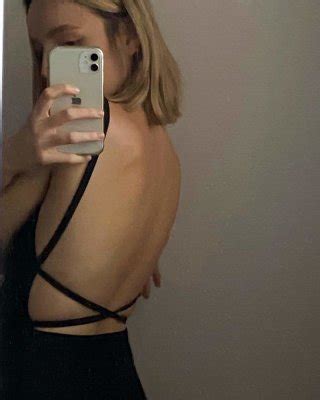 Backless Selfies Porn Pictures XXX Photos Sex Images PICTOA
