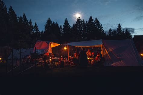 Fort Nisqually Living History Museums Candlelight Tour Suspends