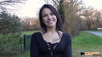 Mélia Rose sodomie profonde dans la baignoire XVIDEOS