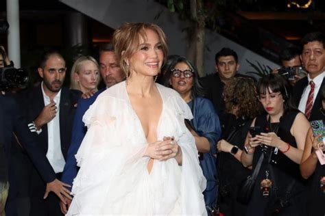 Jennifer Lopez Cancela Su Gira En Plena Ola De Rumores De Crisis Con