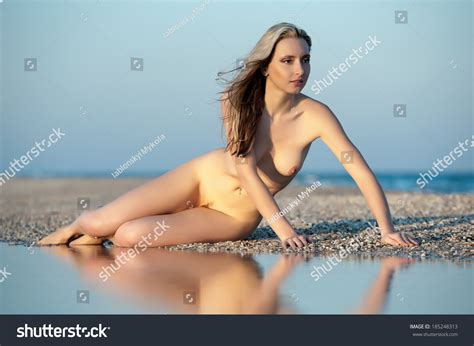Erotic Photo Naked Girl On Beach Stock Photo Shutterstock