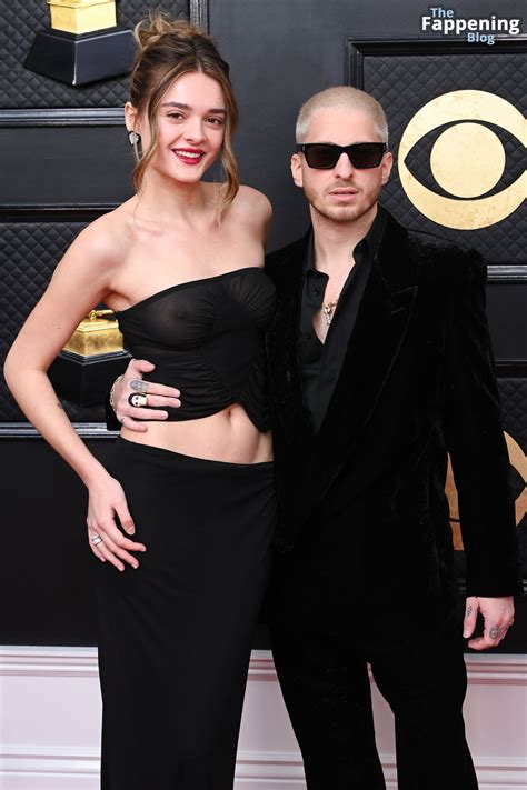 Charlotte Lawrence Charlotteslawrence Nude Leaks Photo TheFappening