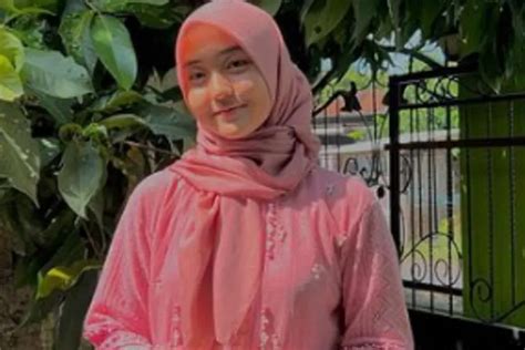 Profil Dan Biodata Ayumi Putri Sasaki Pembawa Baki Di Upacara Bendera