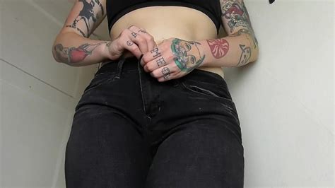 Lesbian Friend Farts On Your Pervert Face Darmowe Filmy Porno YouPorn