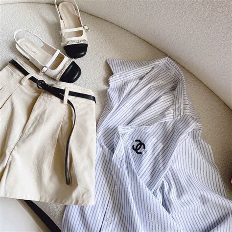 Mua SET SƠ MI KẺ SỌC XANH SHORT NUDE KÈM NỊT Nàng nào mê style cá tính thì chọn set này nhaa