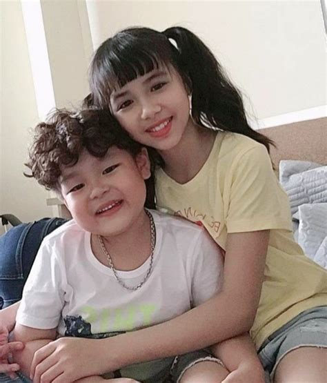 Thiên thần nhí hot nhất VTV Ông cụ non nhà Hồng Đăng liên tục chiếm sóng có bé kiếm chục triệu