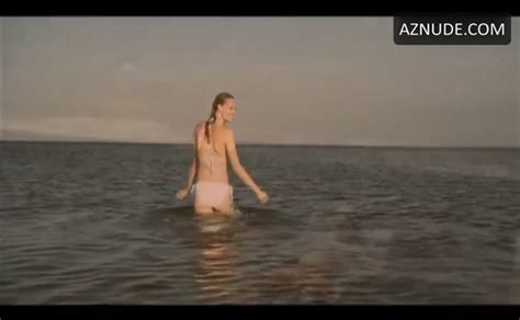 Kerry Bishe Bikini Scene In Nice Guy Johnny AZNude