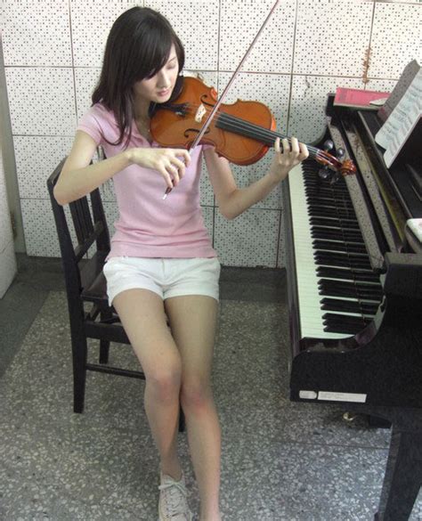 Lo T Nh C A Hot Girl G Y S T V I Clip Ch I Nh C C C Ng L C