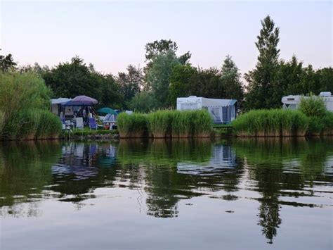 Bauernhof Campingplatz Poelzicht Friesland Nl