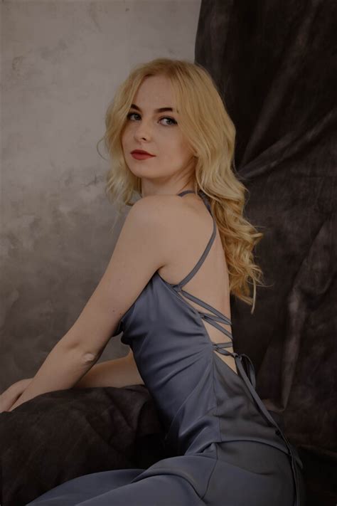 Wonderful Katerina Y O From Rivne With Blonde Hair Id Ladadate