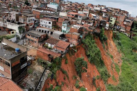 O risco a moradia e a justiça climática POA Inquieta