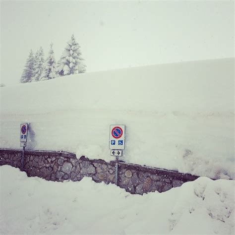 Maltempo Eccezionali Nevicate Al Nord Bufere Su Alpi E Appennini Foto