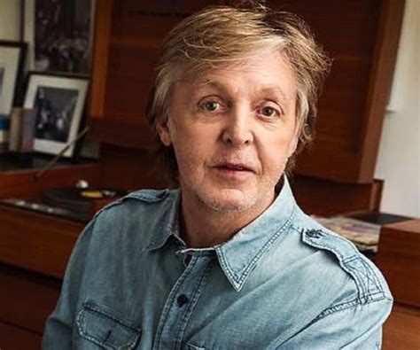 Paul McCartney Biography - Facts, Childhood, Family Life & Achievements