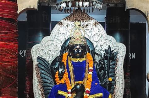 shri shani dev mandir  beautiful shrine dedicated  lord shani