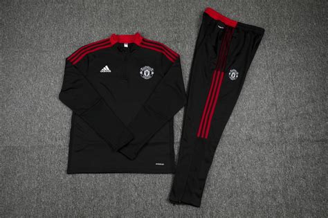 Chandal De Entrenamiento Manchester United 2021 22 Black And Red