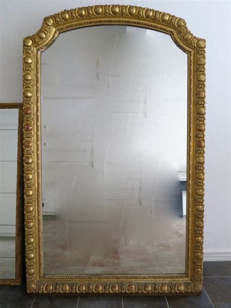 Large Antique French Gold Gilt Mirror for sale at Pamono