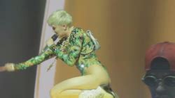 Ul Miley Cyrus Ass Bangerz Tour Sexy Hd Phun Org Forum