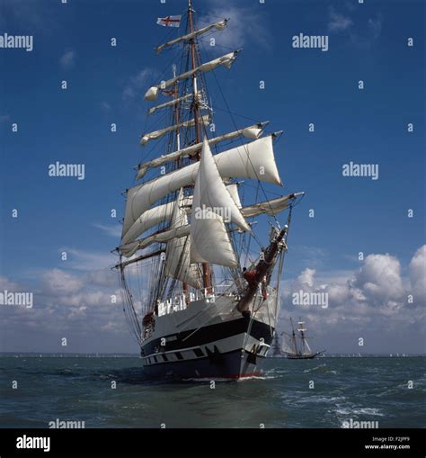 Ajaxnetphoto Solent England Tall Ship Sail Training Association