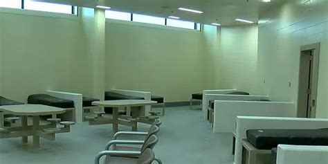 Hamilton County Jail Adding Resources To Help Inmates Battling Addiction