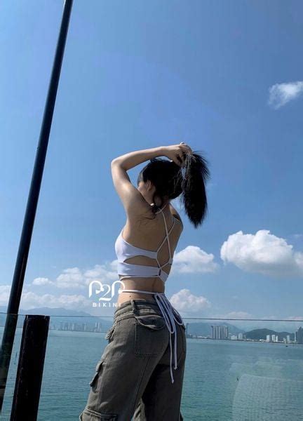 New Arrival O Croptop An D Y Basic Tr Ng P P Bikini Th Ng Hi U B I N B I Nam