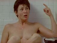 A Woman In Transit Nude Pics Page