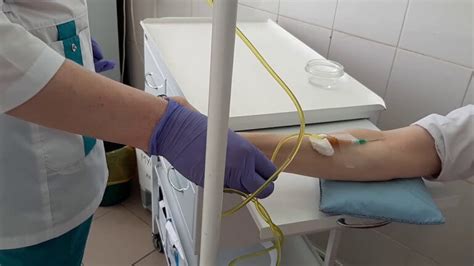 Отравление — что это такое, причины, симптомы, первая помощь и лечение