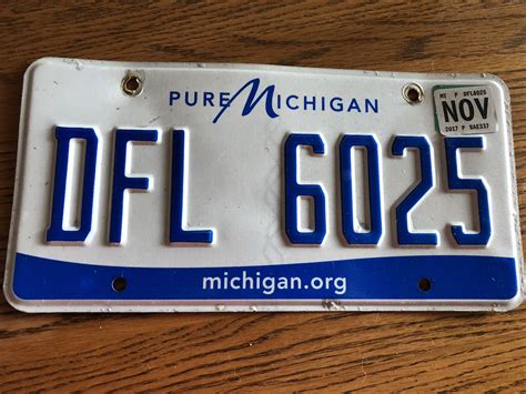 Michigan Standard Issue License Plate 2017