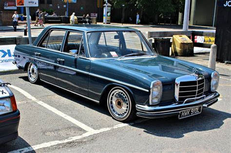 Mercedes Benz W114 Mercedes Benz Classic Mercedes Mercedes Benz Cars