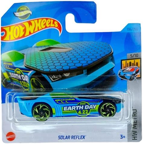 Игрушечная машинка Hot Wheels Solar Reflex Light Blue базовая коллекция 2023 г 136 250