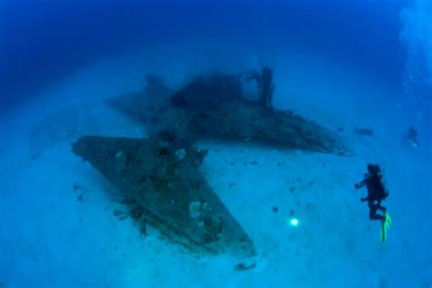 As Es El Atol N De Bikini El Lugar Perfecto Para Bucear Entre Un Centenar De Pecios De La