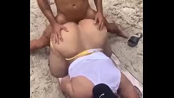Fudendo O Super Bunda Do Passivo Na Praia XVIDEOS