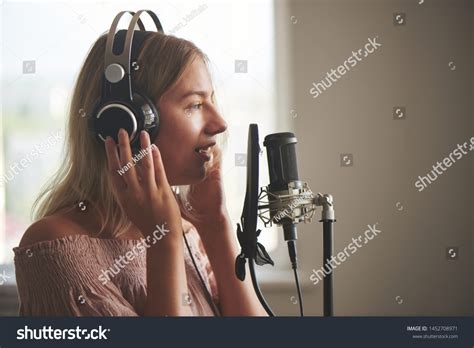 Blonde Microphone Images Stock Photos Vectors Shutterstock