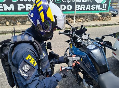 Estânciase Prf Prende Homem Por Porte Ilegal De Arma De Fogo — Polícia Rodoviária Federal