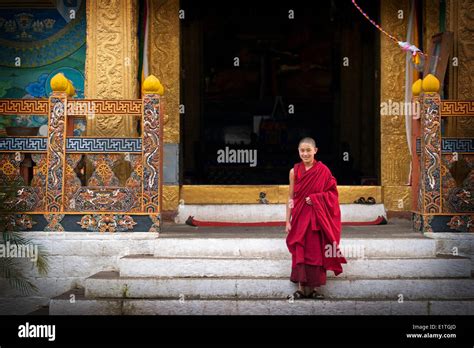 Punakha Bhutan Hi Res Stock Photography And Images Alamy