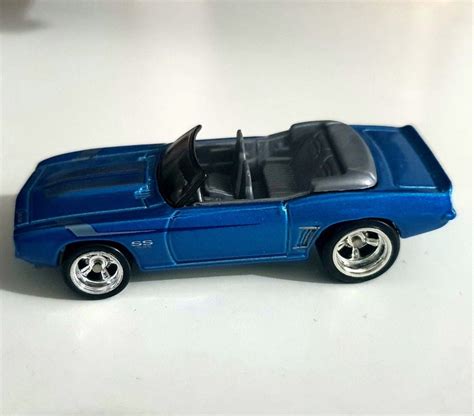 Hot Wheels Garage Camaro Convertible Hobbies Toys Toys Games On Carousell