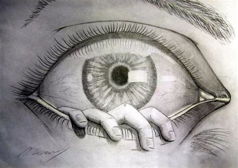 Reggie Kray S Prison Drawings Of Nude Women And Gruesome Eyeballs To Go Under The Hammer